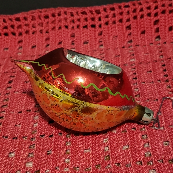 Vintage Mercury Glass Indent Christmas Ornament Red - Picture 8 of 8